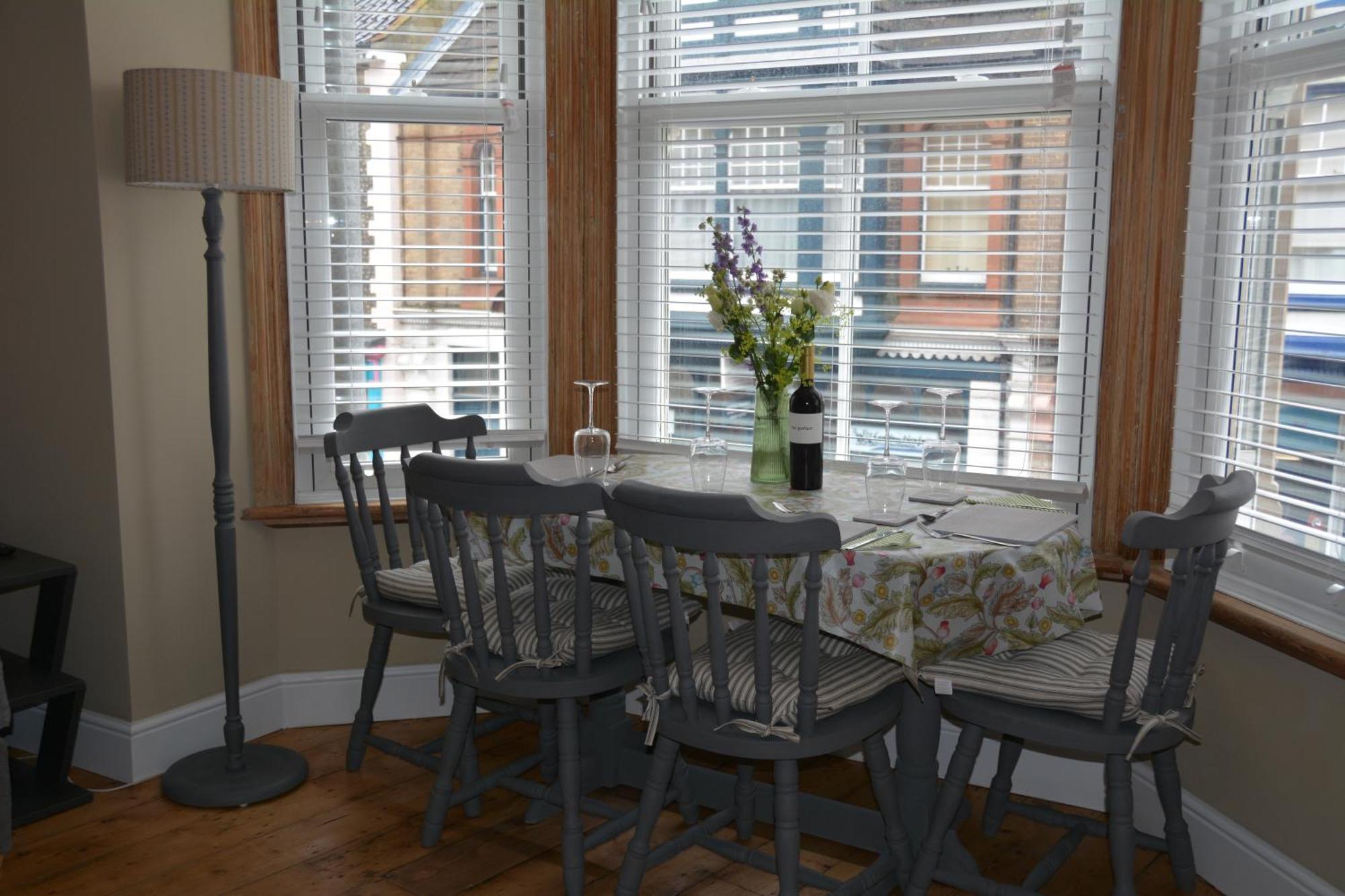 The Fabulous Number Two Apartment A Cosy Coastal Getaway Cromer Exterior photo