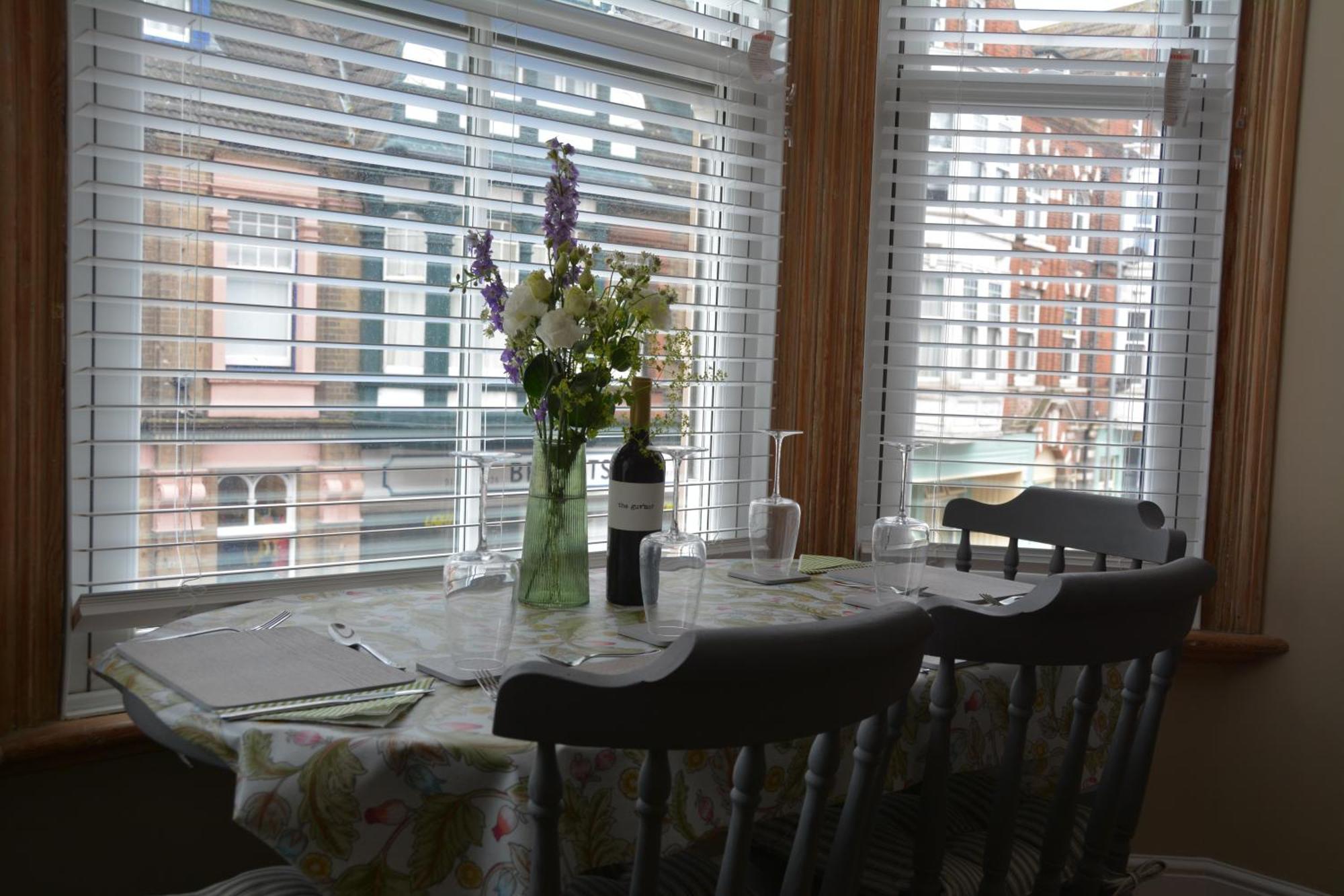 The Fabulous Number Two Apartment A Cosy Coastal Getaway Cromer Exterior photo